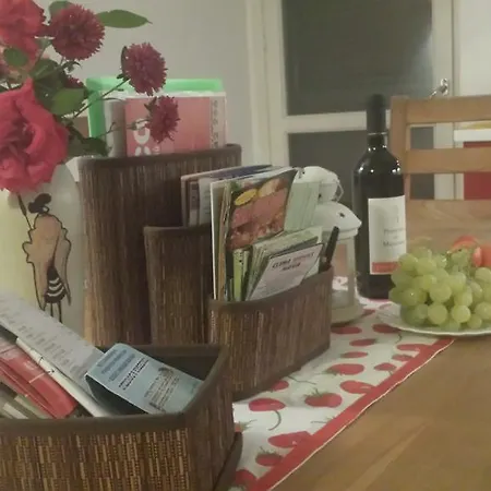 Casa Con Giardino E Cucina